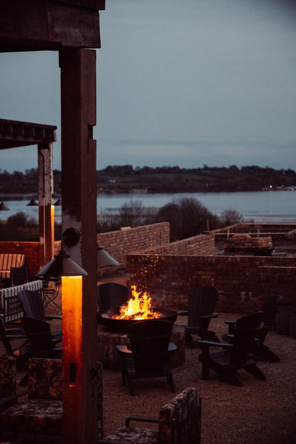 את'לון Glasson Lakehouse מראה חיצוני תמונה